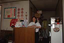 筑紫野市塔原西の中華料理屋さん「福禄飯店」。来日される前は中国の劇団に所属していた女将