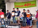 KSRレース表彰台メカニックハウスが3位