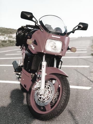 GPZ900RA10