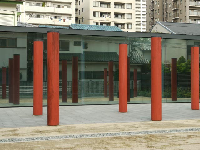 �W�����̕ǖʃ~���[�Ɏʂ�Ԃ���