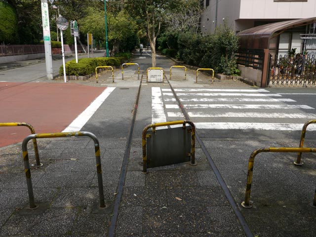 下川原線の線路