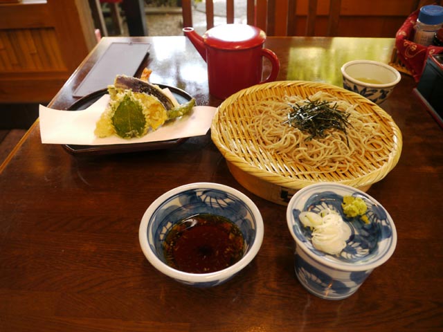 湧水の天ざる
