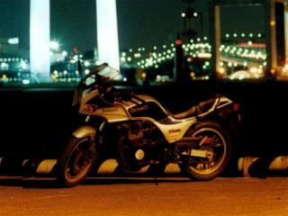 Kawasaki GPz750