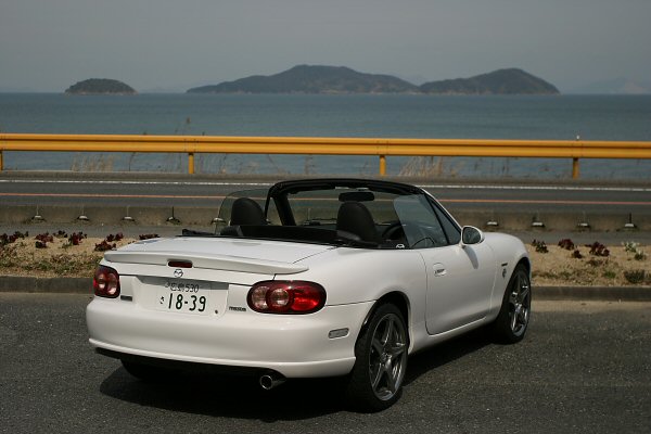 2004/03/08 13:38:35, Canon EOS 10D EF 17-40mm F4L, 1/2000s, F4.0, ISO 100, EV-0.5, iDAE